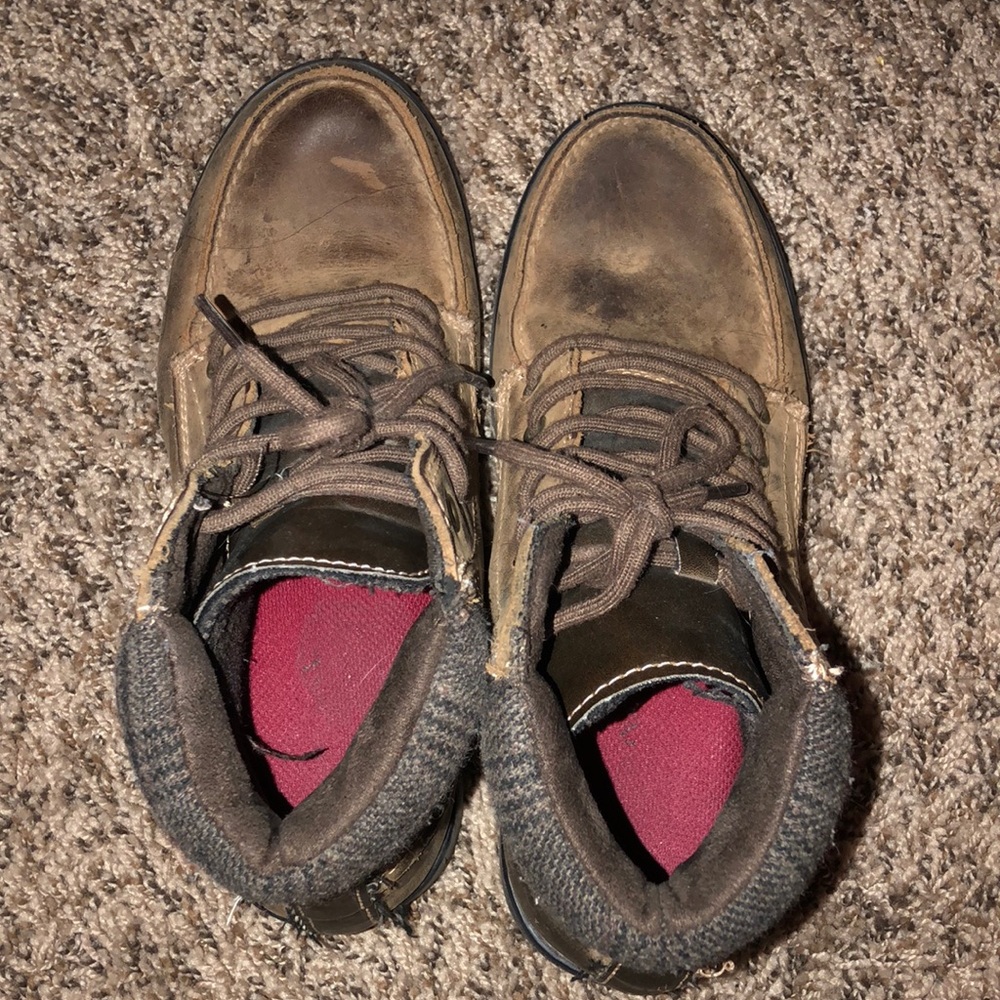 Brown boots
